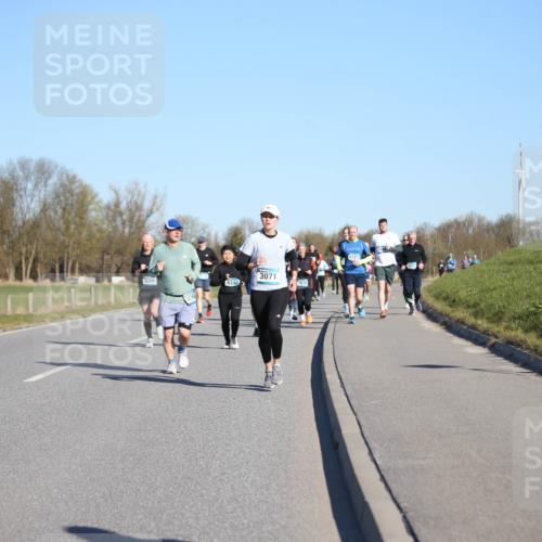 06.04.2025 - 44. Internationalen Wilhelmsburger Insellauf Jannik Wohlers http://msf.ph/oto/7615398 06.04.2025 09:34:11 Laufen 3396, 4348, 3071 meine-sportfotos.de