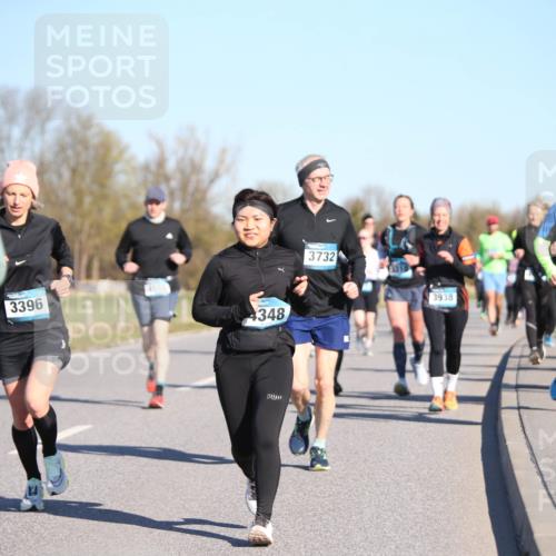 06.04.2025 - 44. Internationalen Wilhelmsburger Insellauf Jannik Wohlers http://msf.ph/oto/7615410 06.04.2025 09:34:15 Laufen 356, 3396, 4348, 3732, 3318, 3938, 4547, 3286 meine-sportfotos.de