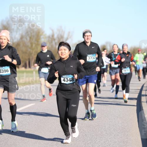 06.04.2025 - 44. Internationalen Wilhelmsburger Insellauf Jannik Wohlers http://msf.ph/oto/7615412 06.04.2025 09:34:16 Laufen 3396, 4348, 3732, 3938, 4547 meine-sportfotos.de