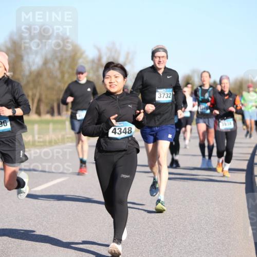 06.04.2025 - 44. Internationalen Wilhelmsburger Insellauf Jannik Wohlers http://msf.ph/oto/7615413 06.04.2025 09:34:16 Laufen 3396, 4348, 3732, 3938, 4547 meine-sportfotos.de