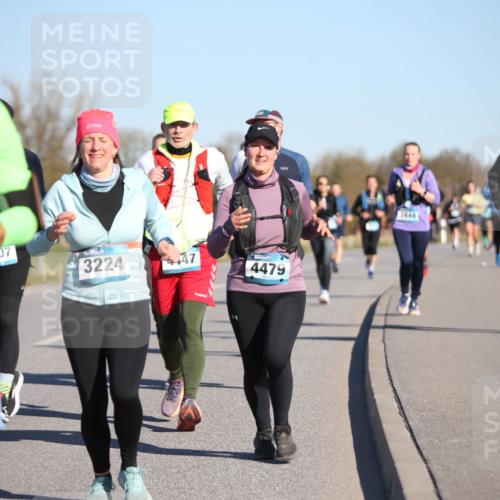 06.04.2025 - 44. Internationalen Wilhelmsburger Insellauf Jannik Wohlers http://msf.ph/oto/7615457 06.04.2025 09:34:27 Laufen 3241, 3607, 3224, 447, 4479, 3444, 4415 meine-sportfotos.de
