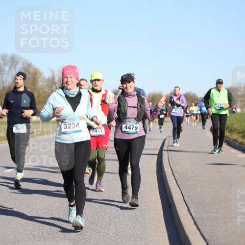 06.04.2025 - 44. Internationalen Wilhelmsburger Insellauf Jannik Wohlers http://msf.ph/oto/7615463 06.04.2025 09:34:28 Laufen 201, 704, 3607, 3224, 4447, 4479, 3444, 4410 meine-sportfotos.de
