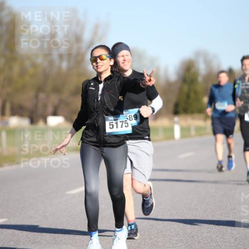 06.04.2025 - 44. Internationalen Wilhelmsburger Insellauf Jannik Wohlers http://msf.ph/oto/7615497 06.04.2025 09:34:34 Laufen 589, 5175 meine-sportfotos.de
