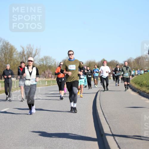 06.04.2025 - 44. Internationalen Wilhelmsburger Insellauf Jannik Wohlers http://msf.ph/oto/7615593 06.04.2025 09:35:00 Laufen 3754, 507, 3106, 4538, 4268 meine-sportfotos.de