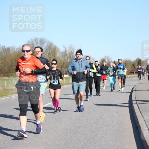 06.04.2025 - 44. Internationalen Wilhelmsburger Insellauf Jannik Wohlers http://msf.ph/oto/7615612 06.04.2025 09:35:06 Laufen 3034, 4421, 4275, 3329, 32, 4539 meine-sportfotos.de
