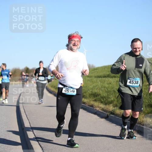 06.04.2025 - 44. Internationalen Wilhelmsburger Insellauf Jannik Wohlers http://msf.ph/oto/7615623 06.04.2025 09:35:09 Laufen 3230, 4539, 4538 meine-sportfotos.de