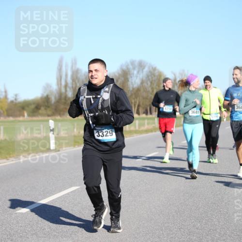 06.04.2025 - 44. Internationalen Wilhelmsburger Insellauf Jannik Wohlers http://msf.ph/oto/7615638 06.04.2025 09:35:12 Laufen 3329, 4254, 3682, 3681, 5100 meine-sportfotos.de