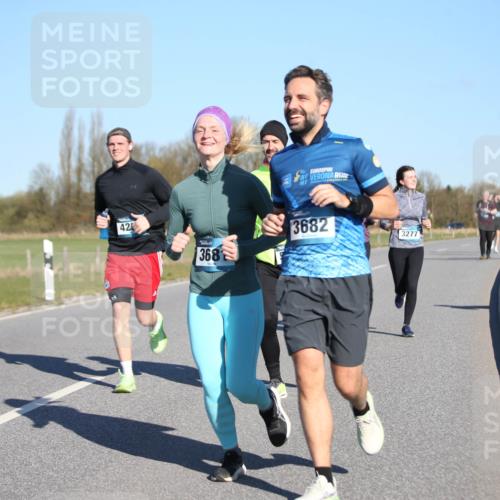 06.04.2025 - 44. Internationalen Wilhelmsburger Insellauf Jannik Wohlers http://msf.ph/oto/7615651 06.04.2025 09:35:14 Laufen 42, 368, 3682, 3277, 4316 meine-sportfotos.de