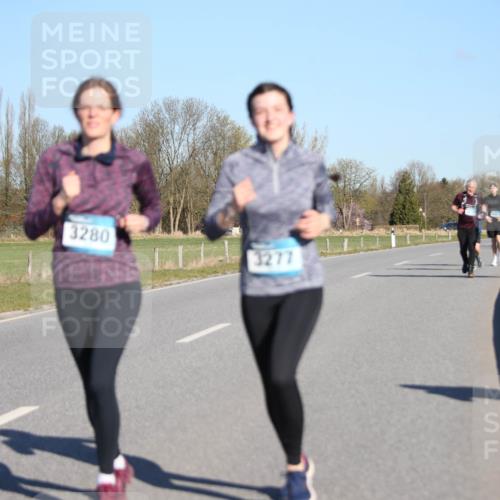 06.04.2025 - 44. Internationalen Wilhelmsburger Insellauf Jannik Wohlers http://msf.ph/oto/7615663 06.04.2025 09:35:17 Laufen 3280, 3277 meine-sportfotos.de