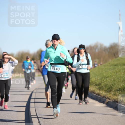 06.04.2025 - 44. Internationalen Wilhelmsburger Insellauf Jannik Wohlers http://msf.ph/oto/7615700 06.04.2025 09:35:31 Laufen 3240, 3485, 30, 4143, 3217, 3882 meine-sportfotos.de