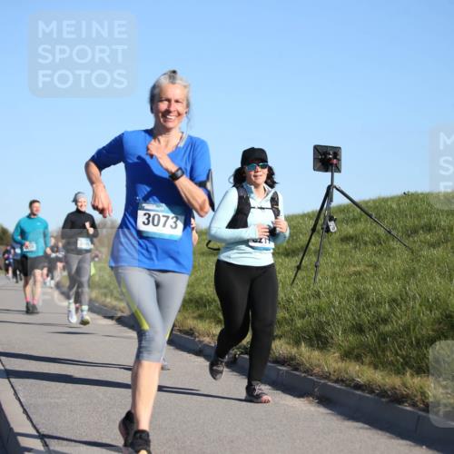 06.04.2025 - 44. Internationalen Wilhelmsburger Insellauf Jannik Wohlers http://msf.ph/oto/7615717 06.04.2025 09:35:35 Laufen 3882, 3695, 3073 meine-sportfotos.de