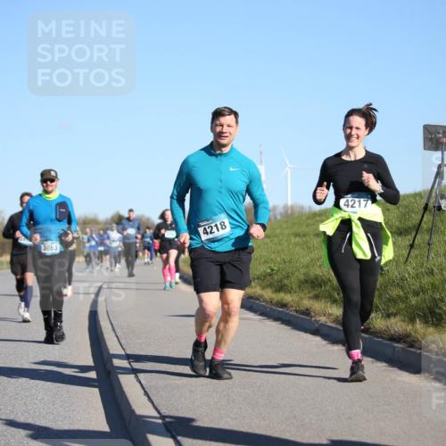 06.04.2025 - 44. Internationalen Wilhelmsburger Insellauf Jannik Wohlers http://msf.ph/oto/7615735 06.04.2025 09:35:40 Laufen 3082, 3083, 4218, 4217 meine-sportfotos.de