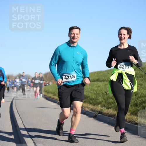 06.04.2025 - 44. Internationalen Wilhelmsburger Insellauf Jannik Wohlers http://msf.ph/oto/7615743 06.04.2025 09:35:40 Laufen 3083, 4218, 4217 meine-sportfotos.de