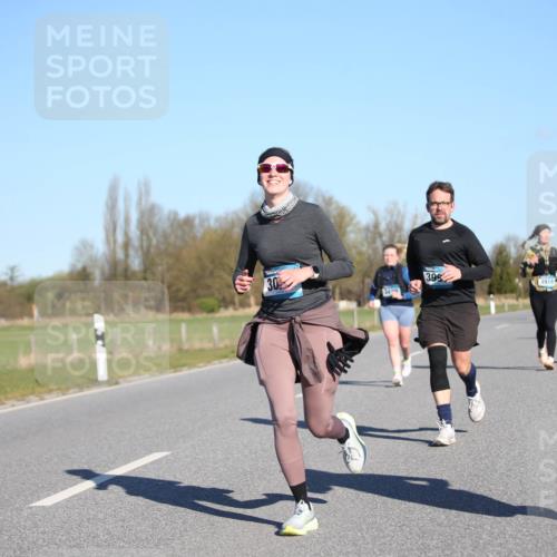 06.04.2025 - 44. Internationalen Wilhelmsburger Insellauf Jannik Wohlers http://msf.ph/oto/7615755 06.04.2025 09:35:42 Laufen 30, 3404, 399, 3083, 3919 meine-sportfotos.de