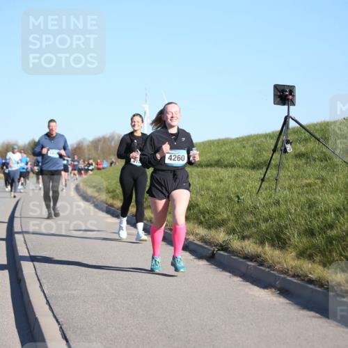 06.04.2025 - 44. Internationalen Wilhelmsburger Insellauf Jannik Wohlers http://msf.ph/oto/7615778 06.04.2025 09:35:46 Laufen 3919, 4260 meine-sportfotos.de