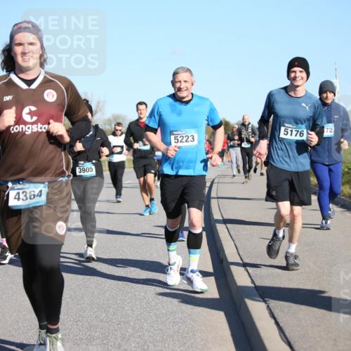 06.04.2025 - 44. Internationalen Wilhelmsburger Insellauf Jannik Wohlers http://msf.ph/oto/7615839 06.04.2025 09:35:59 Laufen 4364, 3905, 5223, 72, 5176 meine-sportfotos.de