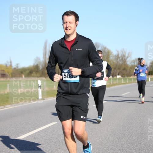 06.04.2025 - 44. Internationalen Wilhelmsburger Insellauf Jannik Wohlers http://msf.ph/oto/7615865 06.04.2025 09:36:03 Laufen 508, 349, 4232, 4295 meine-sportfotos.de