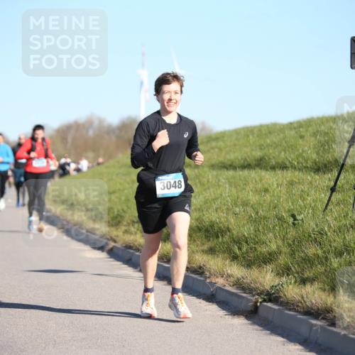 06.04.2025 - 44. Internationalen Wilhelmsburger Insellauf Jannik Wohlers http://msf.ph/oto/7615899 06.04.2025 09:36:10 Laufen 3048 meine-sportfotos.de