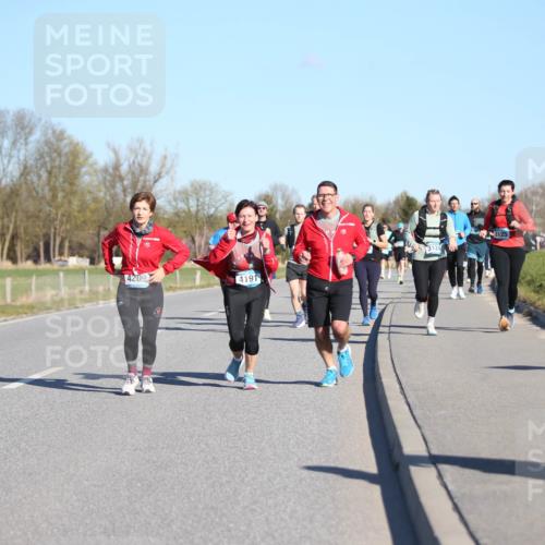 06.04.2025 - 44. Internationalen Wilhelmsburger Insellauf Jannik Wohlers http://msf.ph/oto/7615902 06.04.2025 09:36:12 Laufen 4209, 4191, 103125 meine-sportfotos.de