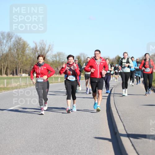 06.04.2025 - 44. Internationalen Wilhelmsburger Insellauf Jannik Wohlers http://msf.ph/oto/7615904 06.04.2025 09:36:12 Laufen 3125, 4209, 4191 meine-sportfotos.de