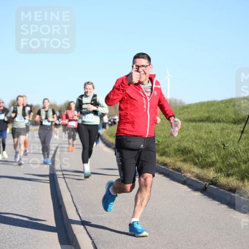 06.04.2025 - 44. Internationalen Wilhelmsburger Insellauf Jannik Wohlers http://msf.ph/oto/7615917 06.04.2025 09:36:15 Laufen 4191, 3124 meine-sportfotos.de