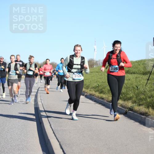 06.04.2025 - 44. Internationalen Wilhelmsburger Insellauf Jannik Wohlers http://msf.ph/oto/7615924 06.04.2025 09:36:16 Laufen 3980, 3979, 4403, 3124, 3125 meine-sportfotos.de