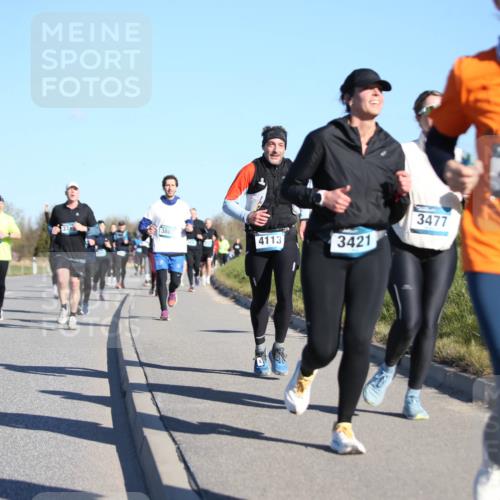 06.04.2025 - 44. Internationalen Wilhelmsburger Insellauf Jannik Wohlers http://msf.ph/oto/7616029 06.04.2025 09:36:40 Laufen 4363, 37, 3807, 4113, 3421, 3477, 4179 meine-sportfotos.de