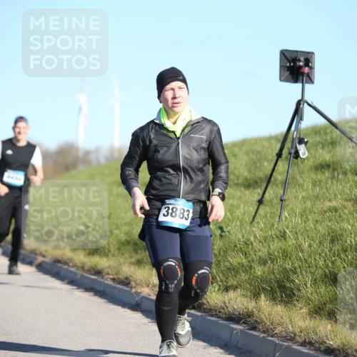 06.04.2025 - 44. Internationalen Wilhelmsburger Insellauf Jannik Wohlers http://msf.ph/oto/7616097 06.04.2025 09:36:54 Laufen 4434, 3883 meine-sportfotos.de