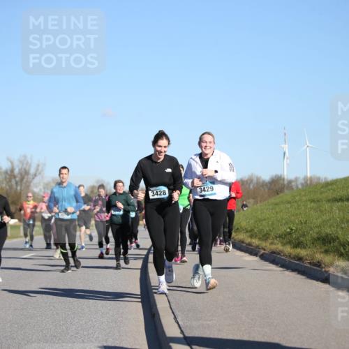 06.04.2025 - 44. Internationalen Wilhelmsburger Insellauf Jannik Wohlers http://msf.ph/oto/7616115 06.04.2025 09:36:58 Laufen 3010, 3428, 3998, 3429 meine-sportfotos.de