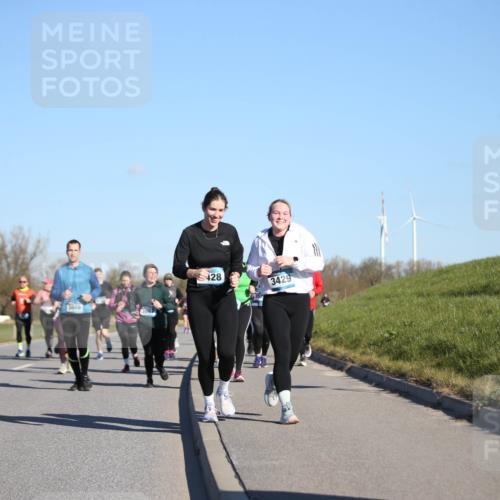 06.04.2025 - 44. Internationalen Wilhelmsburger Insellauf Jannik Wohlers http://msf.ph/oto/7616116 06.04.2025 09:36:58 Laufen 301, 3666, 428, 3429 meine-sportfotos.de