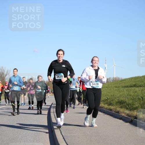 06.04.2025 - 44. Internationalen Wilhelmsburger Insellauf Jannik Wohlers http://msf.ph/oto/7616119 06.04.2025 09:36:59 Laufen 3010, 98, 3666, 3428, 3529, 3429 meine-sportfotos.de