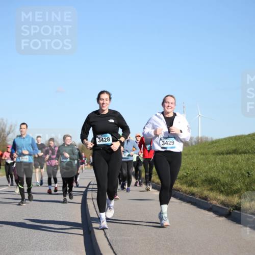 06.04.2025 - 44. Internationalen Wilhelmsburger Insellauf Jannik Wohlers http://msf.ph/oto/7616120 06.04.2025 09:36:59 Laufen 3010, 98, 3666, 3428, 3429 meine-sportfotos.de