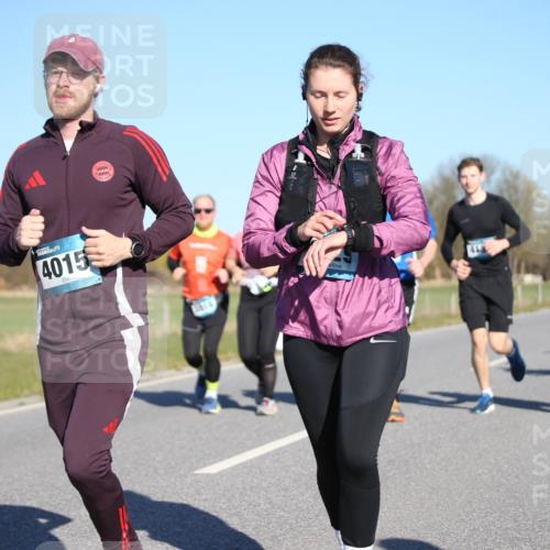 06.04.2025 - 44. Internationalen Wilhelmsburger Insellauf Jannik Wohlers http://msf.ph/oto/7616166 06.04.2025 09:37:05 Laufen 4015, 4367 meine-sportfotos.de