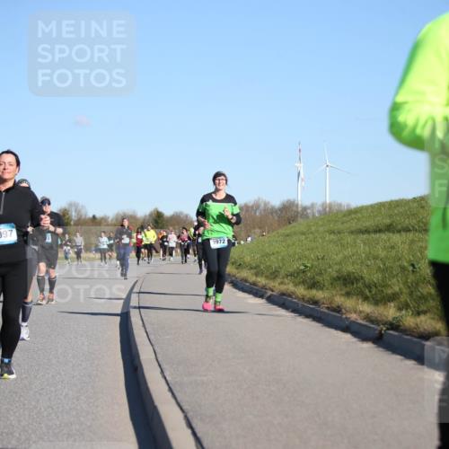 06.04.2025 - 44. Internationalen Wilhelmsburger Insellauf Jannik Wohlers http://msf.ph/oto/7616172 06.04.2025 09:37:07 Laufen 3997, 3972, 4092 meine-sportfotos.de