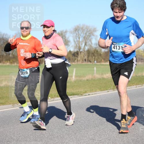 06.04.2025 - 44. Internationalen Wilhelmsburger Insellauf Jannik Wohlers http://msf.ph/oto/7616176 06.04.2025 09:37:08 Laufen 3816, 4131 meine-sportfotos.de