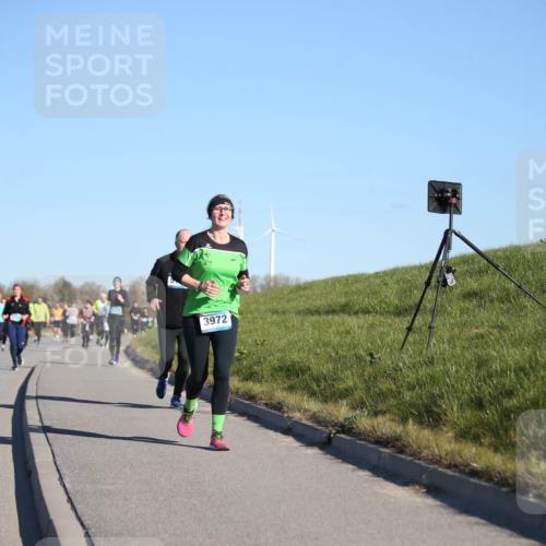06.04.2025 - 44. Internationalen Wilhelmsburger Insellauf Jannik Wohlers http://msf.ph/oto/7616181 06.04.2025 09:37:09 Laufen 3473, 3972 meine-sportfotos.de