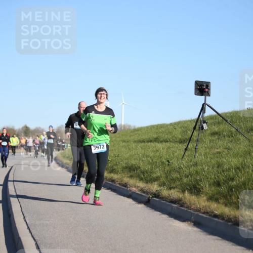 06.04.2025 - 44. Internationalen Wilhelmsburger Insellauf Jannik Wohlers http://msf.ph/oto/7616182 06.04.2025 09:37:09 Laufen 3473, 51, 3972 meine-sportfotos.de