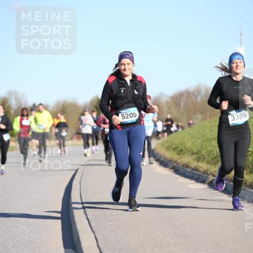06.04.2025 - 44. Internationalen Wilhelmsburger Insellauf Jannik Wohlers http://msf.ph/oto/7616200 06.04.2025 09:37:15 Laufen 3157, 5205, 3389 meine-sportfotos.de