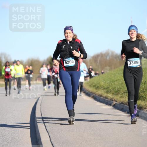 06.04.2025 - 44. Internationalen Wilhelmsburger Insellauf Jannik Wohlers http://msf.ph/oto/7616203 06.04.2025 09:37:16 Laufen 5205, 3389 meine-sportfotos.de