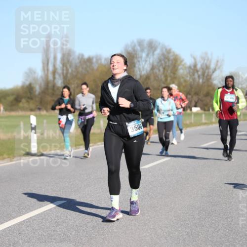 06.04.2025 - 44. Internationalen Wilhelmsburger Insellauf Jannik Wohlers http://msf.ph/oto/7616228 06.04.2025 09:37:23 Laufen 3500, 5106, 3655 meine-sportfotos.de