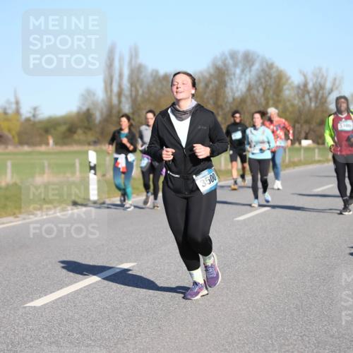 06.04.2025 - 44. Internationalen Wilhelmsburger Insellauf Jannik Wohlers http://msf.ph/oto/7616231 06.04.2025 09:37:23 Laufen 3500, 5106, 3655 meine-sportfotos.de