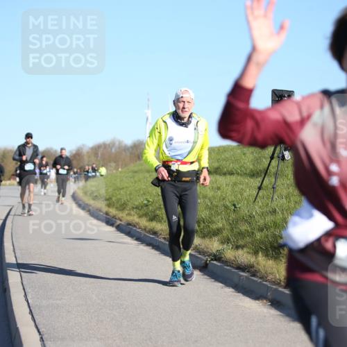 06.04.2025 - 44. Internationalen Wilhelmsburger Insellauf Jannik Wohlers http://msf.ph/oto/7616249 06.04.2025 09:37:26 Laufen 3655, 189, 4 meine-sportfotos.de