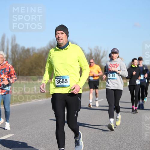 06.04.2025 - 44. Internationalen Wilhelmsburger Insellauf Jannik Wohlers http://msf.ph/oto/7616260 06.04.2025 09:37:29 Laufen 3875, 3655, 5189, 3640 meine-sportfotos.de