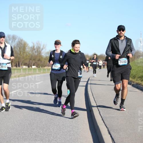 06.04.2025 - 44. Internationalen Wilhelmsburger Insellauf Jannik Wohlers http://msf.ph/oto/7616273 06.04.2025 09:37:32 Laufen 3111, 3642, 3153, 36, 3640 meine-sportfotos.de