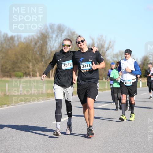 06.04.2025 - 44. Internationalen Wilhelmsburger Insellauf Jannik Wohlers http://msf.ph/oto/7616329 06.04.2025 09:37:48 Laufen 3312, 3311, 18, 4533, 4483 meine-sportfotos.de