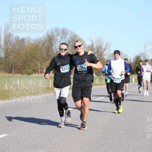 06.04.2025 - 44. Internationalen Wilhelmsburger Insellauf Jannik Wohlers http://msf.ph/oto/7616332 06.04.2025 09:37:48 Laufen 3312, 3311, 4533, 4483 meine-sportfotos.de