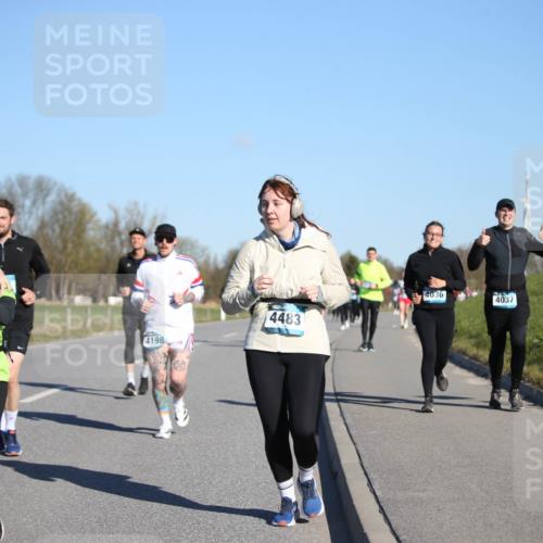 06.04.2025 - 44. Internationalen Wilhelmsburger Insellauf Jannik Wohlers http://msf.ph/oto/7616362 06.04.2025 09:37:54 Laufen 3842, 3843, 4198, 1312, 4483, 4036, 4037 meine-sportfotos.de