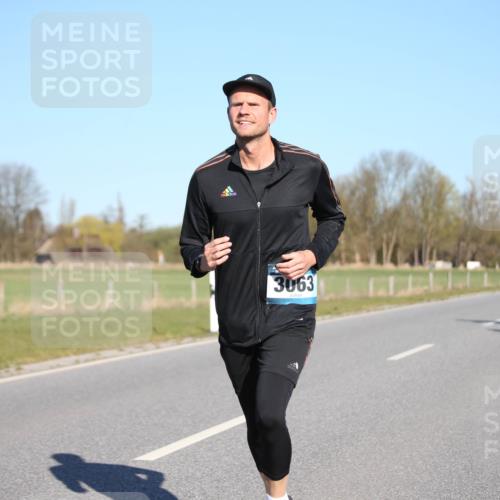 06.04.2025 - 44. Internationalen Wilhelmsburger Insellauf Jannik Wohlers http://msf.ph/oto/7616383 06.04.2025 09:37:58 Laufen 3063, 1746 meine-sportfotos.de