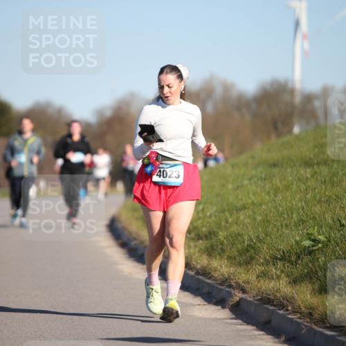 06.04.2025 - 44. Internationalen Wilhelmsburger Insellauf Jannik Wohlers http://msf.ph/oto/7616414 06.04.2025 09:38:06 Laufen 4023 meine-sportfotos.de
