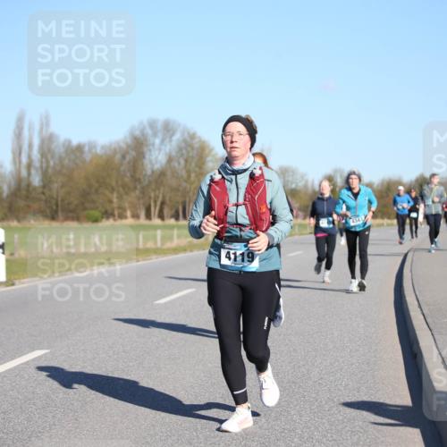 06.04.2025 - 44. Internationalen Wilhelmsburger Insellauf Jannik Wohlers http://msf.ph/oto/7616435 06.04.2025 09:38:11 Laufen 4343, 4119 meine-sportfotos.de